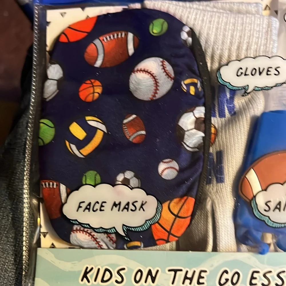 KIDS. ESSENTIALS. BOY